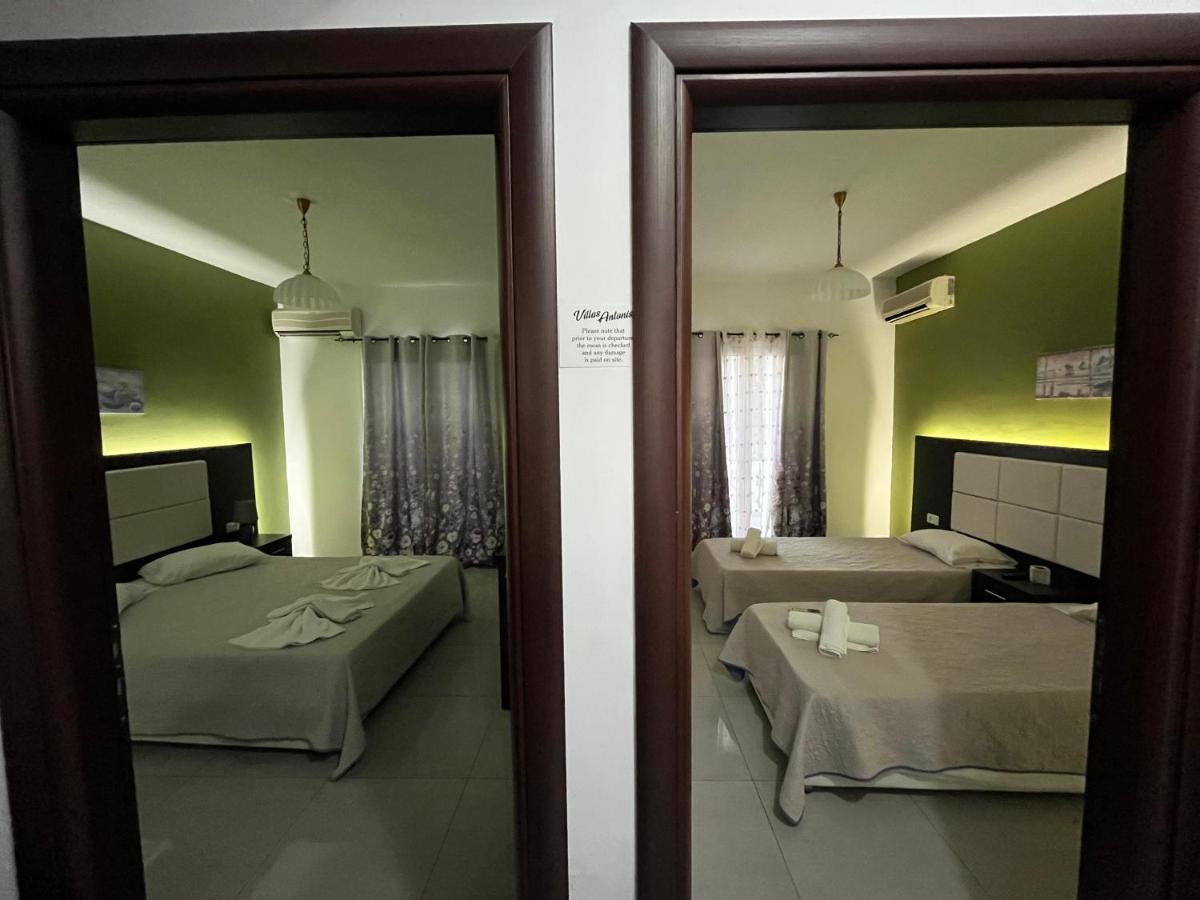 Villa Antonis Deluxe Apartments アモウディ エクステリア 写真