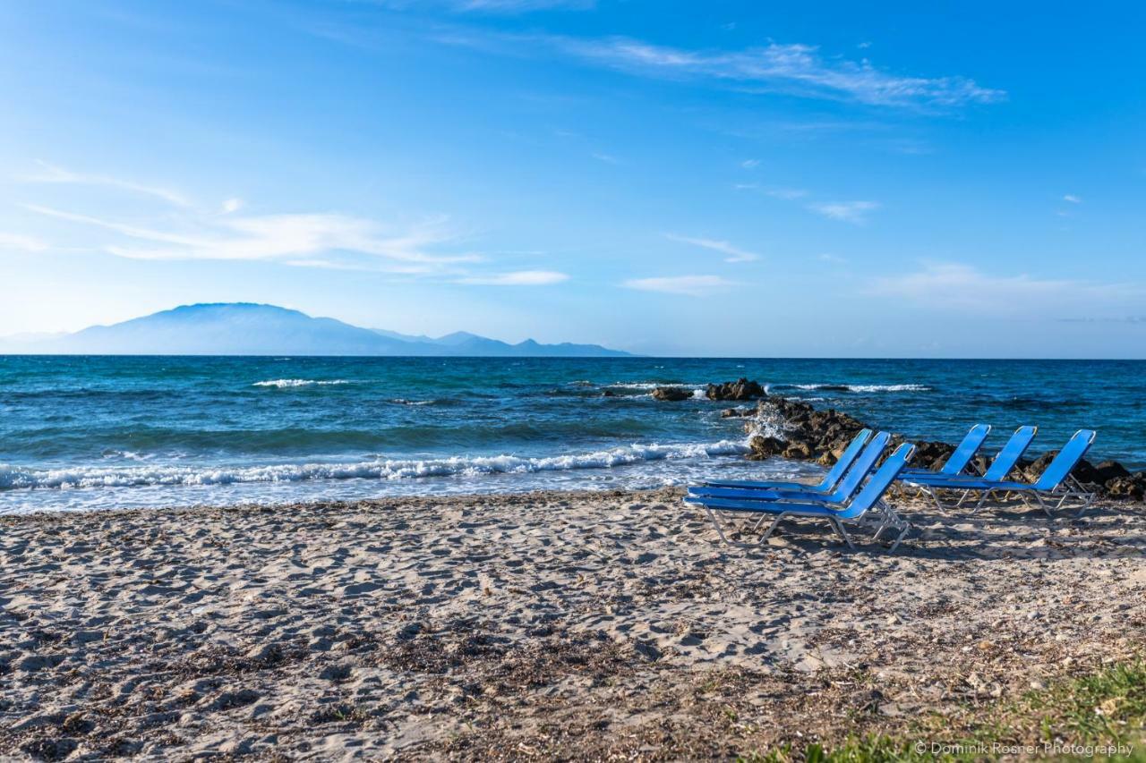 Villa Antonis Deluxe Apartments アモウディ エクステリア 写真